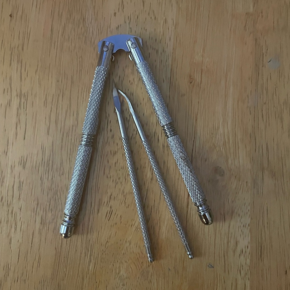 Premium Silver Nut Cracker Set